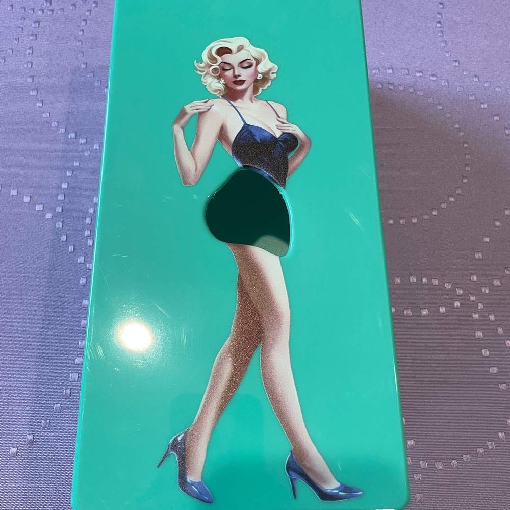 Marilyn Monroe Novelty Tissue Box Holder